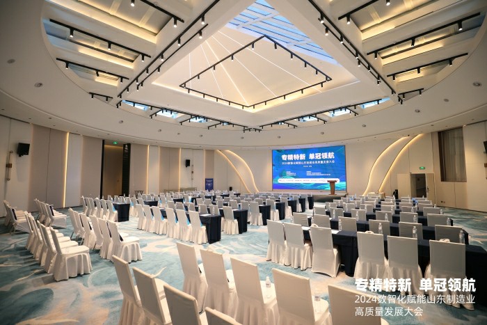新闻封面